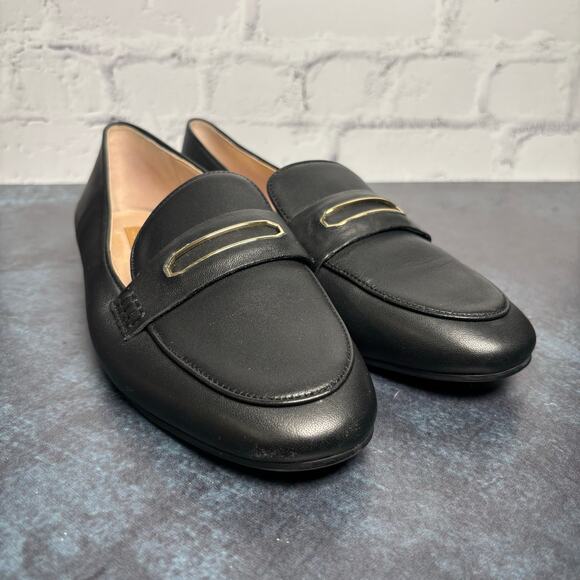 Louise et Cie Black Leather Minimalist Loafer Gold Detail Size 8.5 - Picture 1 of 7